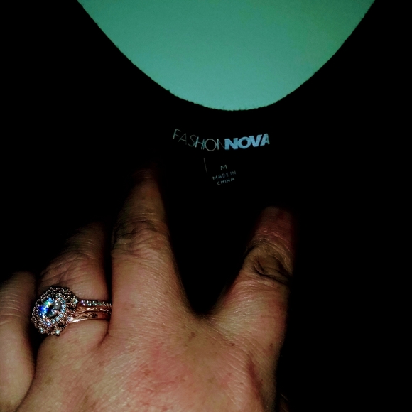 Fashion Nova midi bodycon dress - Picture 7 of 16